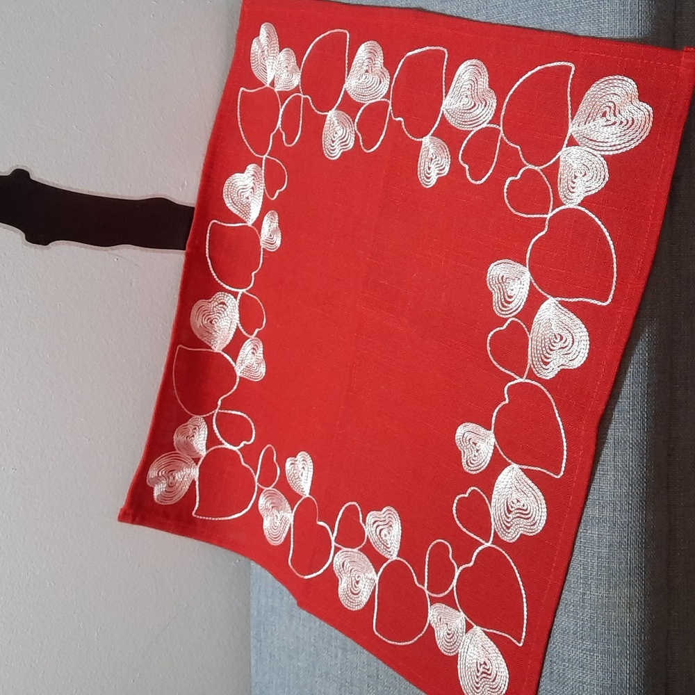 Valentine Embroidered Heart Table Centerpiece Topper Cottage Vintage Inspired